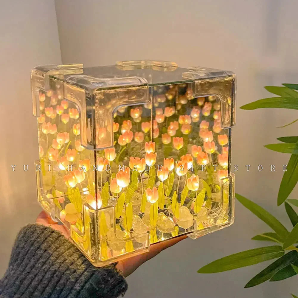 Tulip Glow™ Tulip Mirror Cube Decor